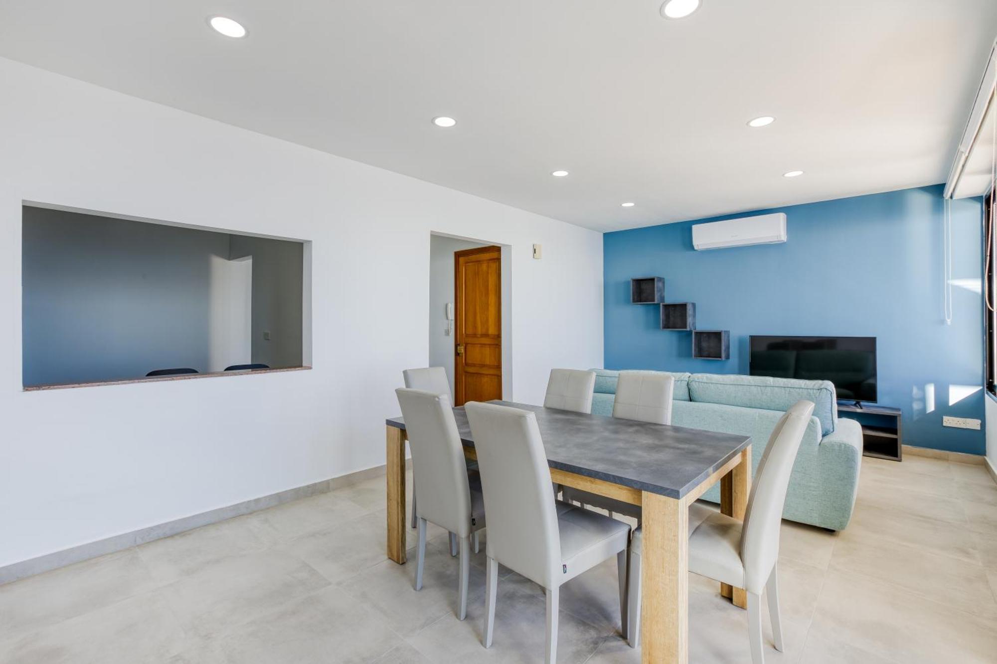Seafront Sliema Apartment With Balcony & Sea Views By Jl ภายนอก รูปภาพ