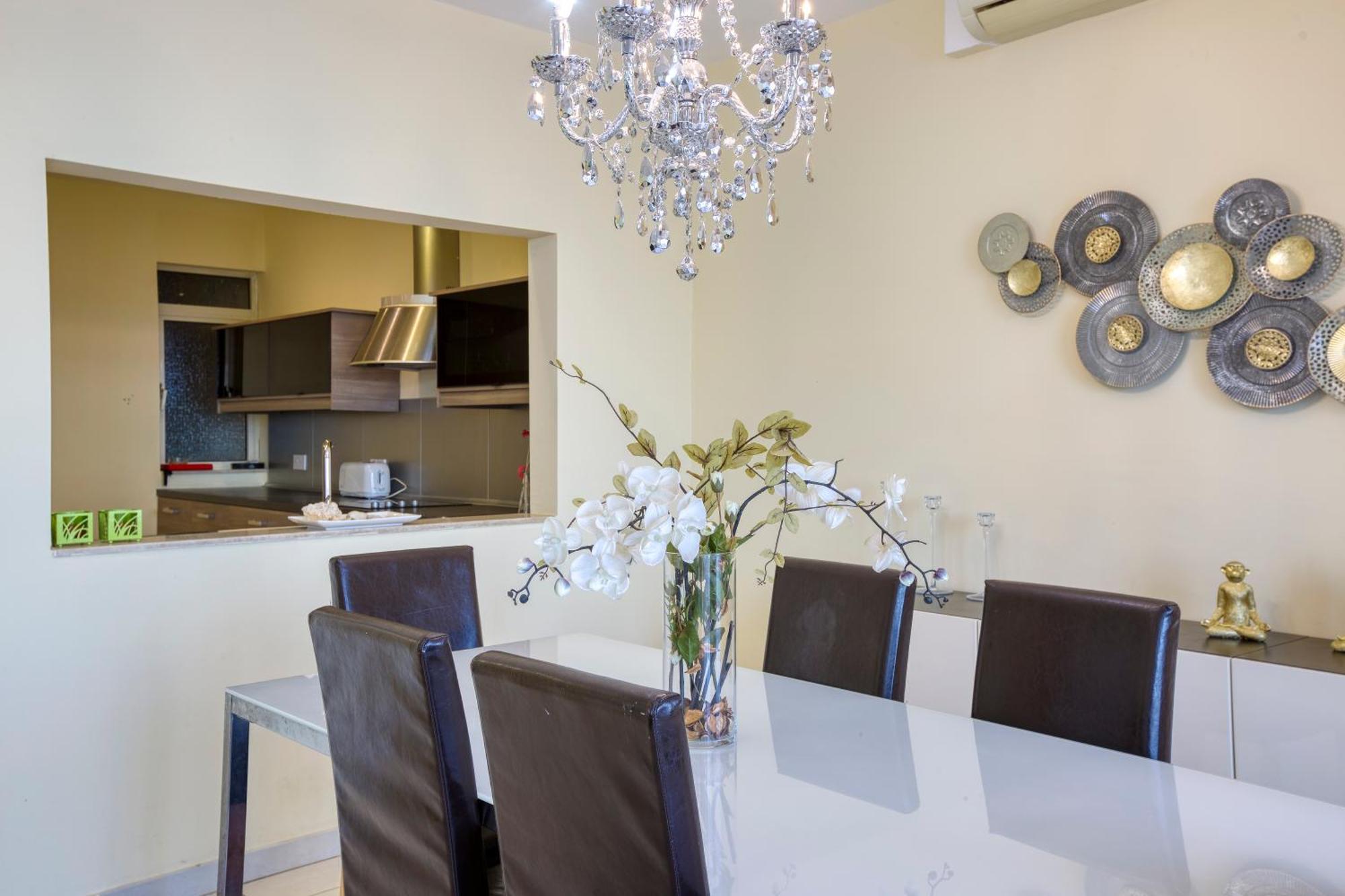 Seafront Sliema Apartment With Balcony & Sea Views By Jl ภายนอก รูปภาพ
