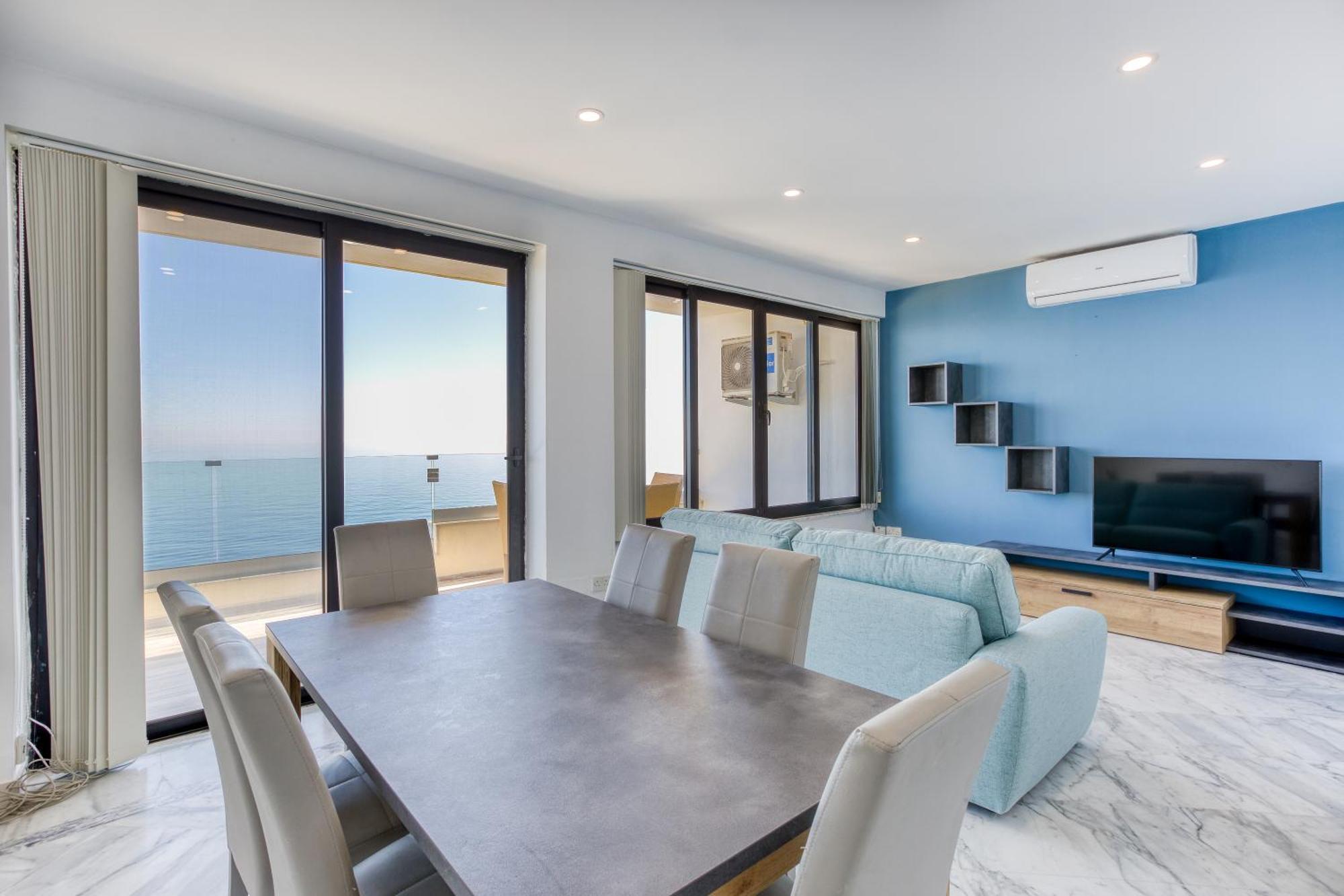 Seafront Sliema Apartment With Balcony & Sea Views By Jl ภายนอก รูปภาพ