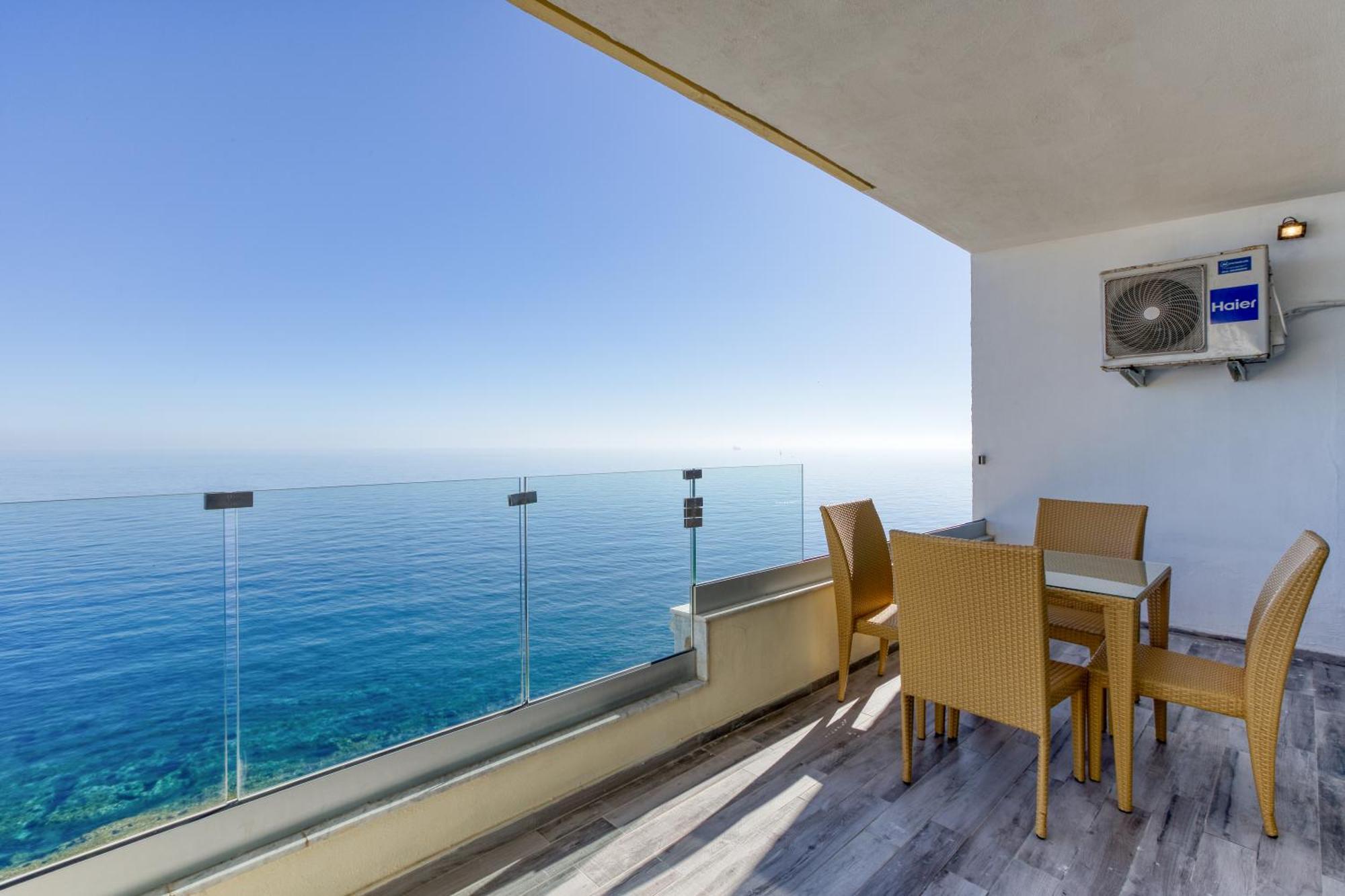 Seafront Sliema Apartment With Balcony & Sea Views By Jl ภายนอก รูปภาพ