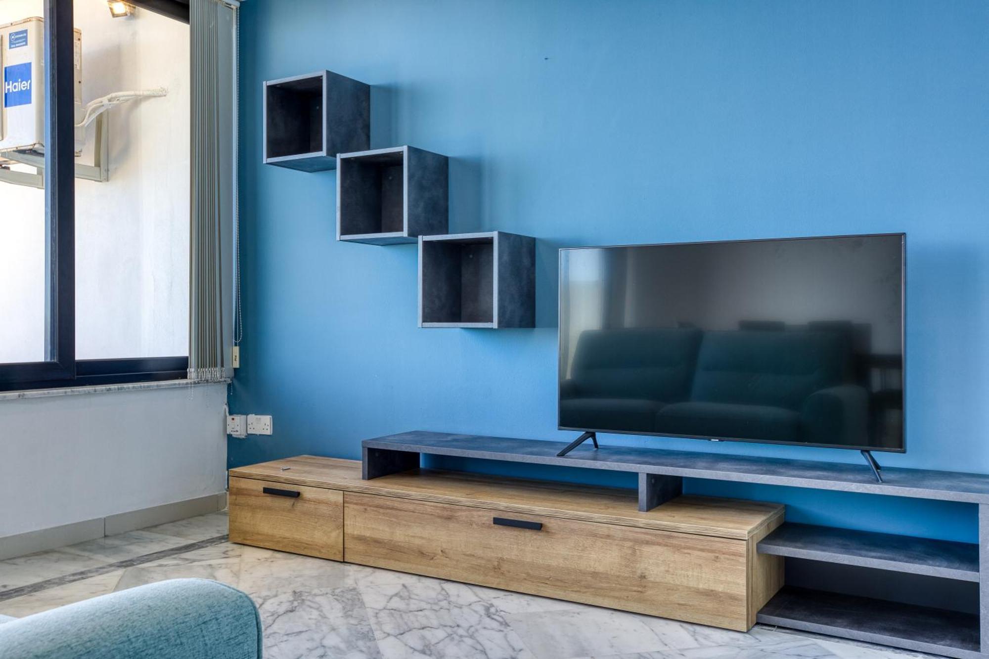 Seafront Sliema Apartment With Balcony & Sea Views By Jl ภายนอก รูปภาพ