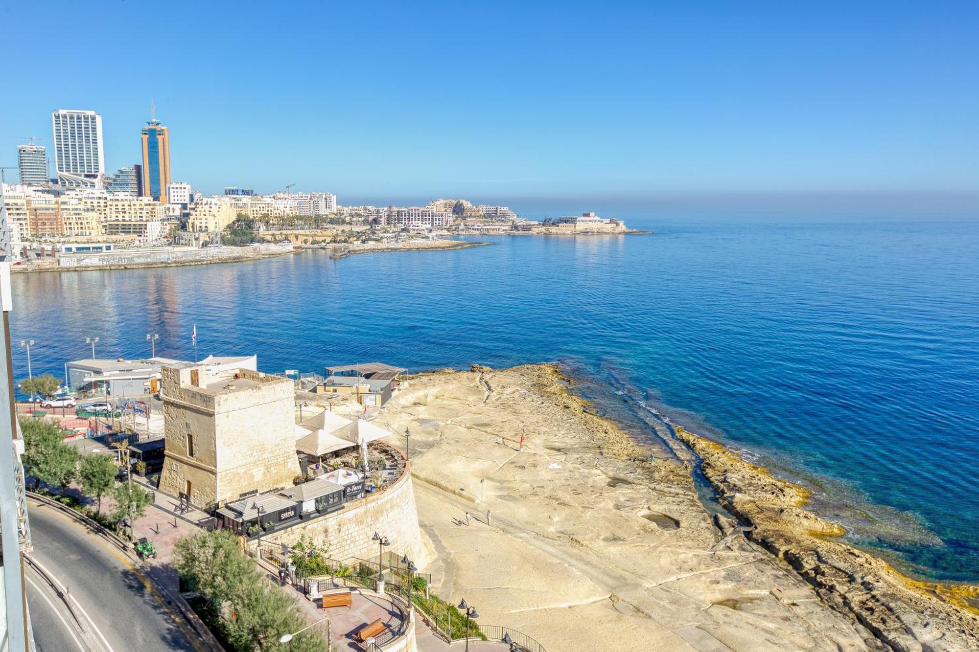 Seafront Sliema Apartment With Balcony & Sea Views By Jl ภายนอก รูปภาพ