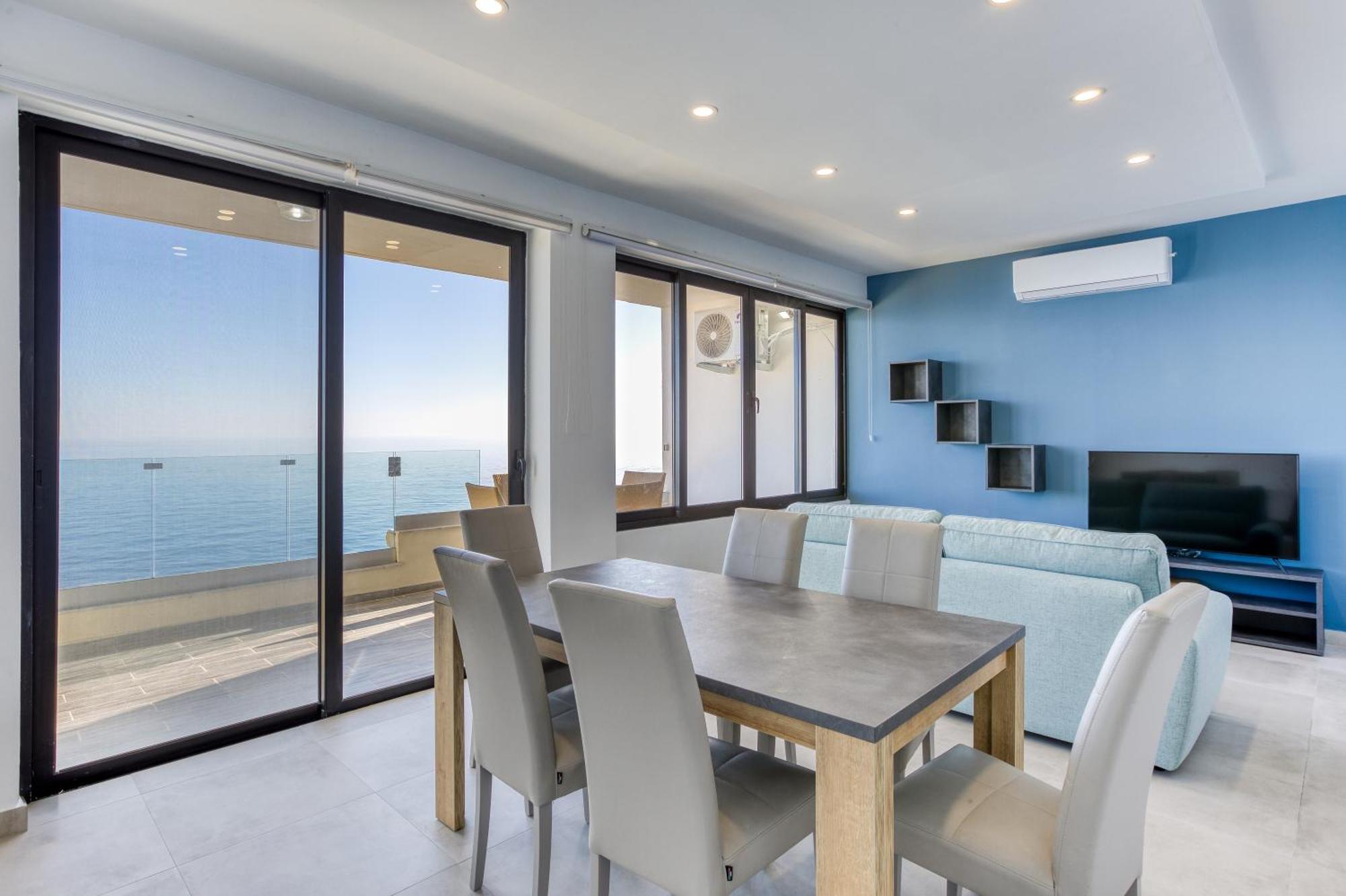 Seafront Sliema Apartment With Balcony & Sea Views By Jl ภายนอก รูปภาพ