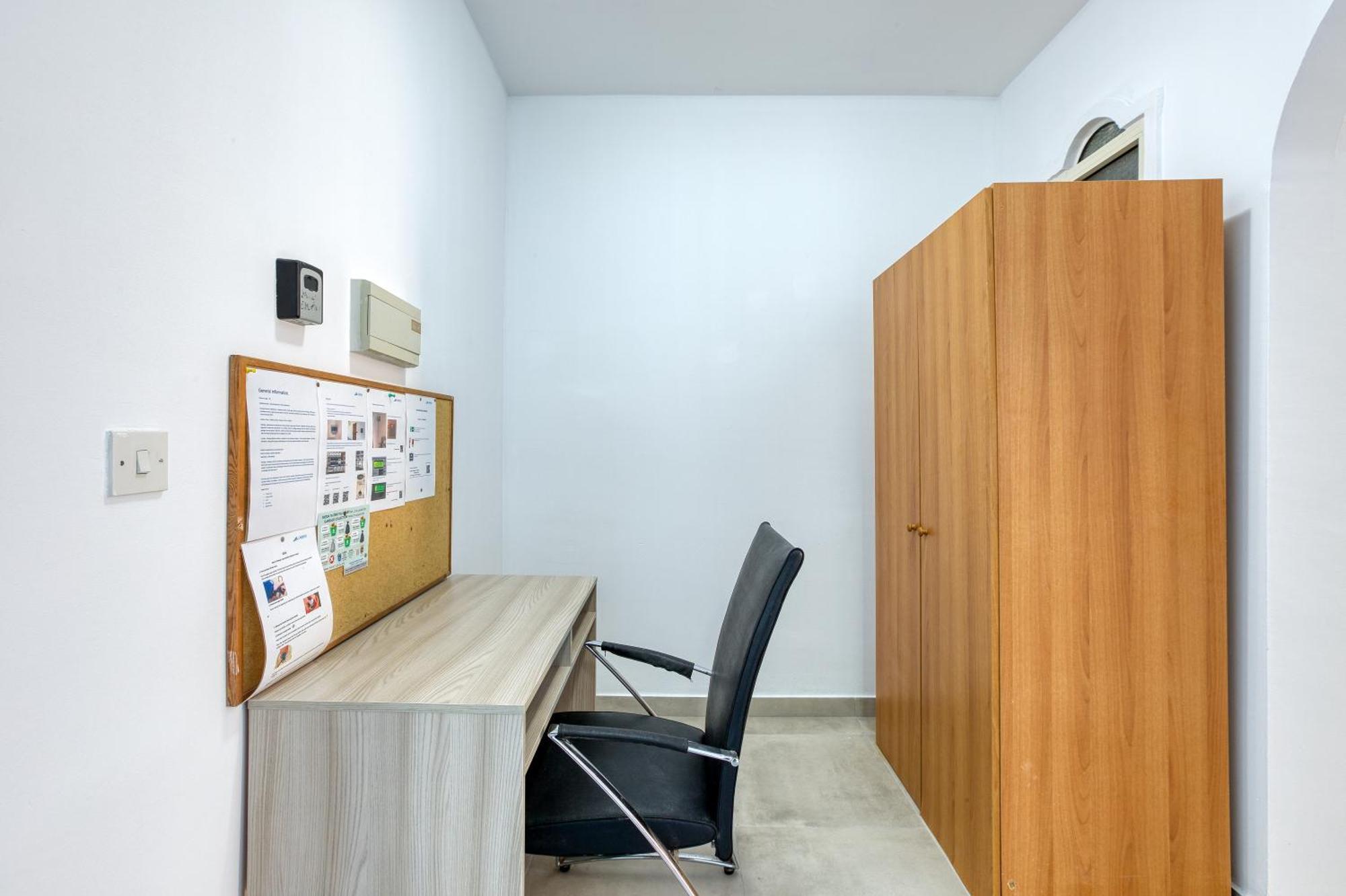 Seafront Sliema Apartment With Balcony & Sea Views By Jl ภายนอก รูปภาพ