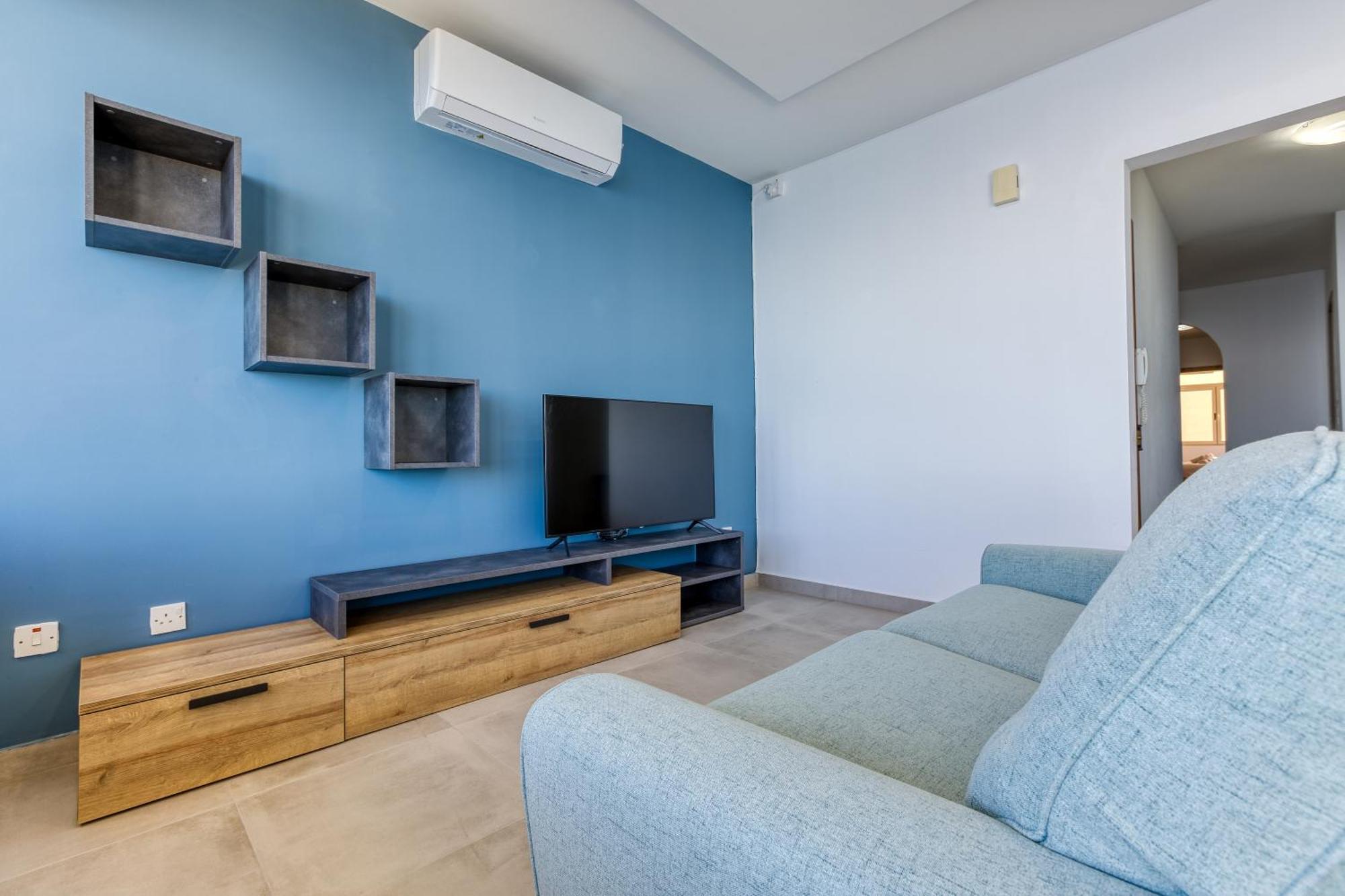 Seafront Sliema Apartment With Balcony & Sea Views By Jl ภายนอก รูปภาพ