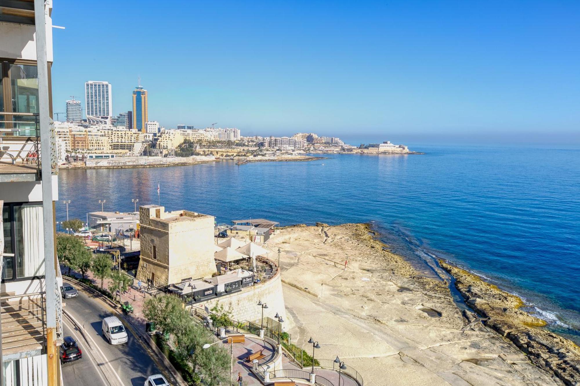 Seafront Sliema Apartment With Balcony & Sea Views By Jl ภายนอก รูปภาพ