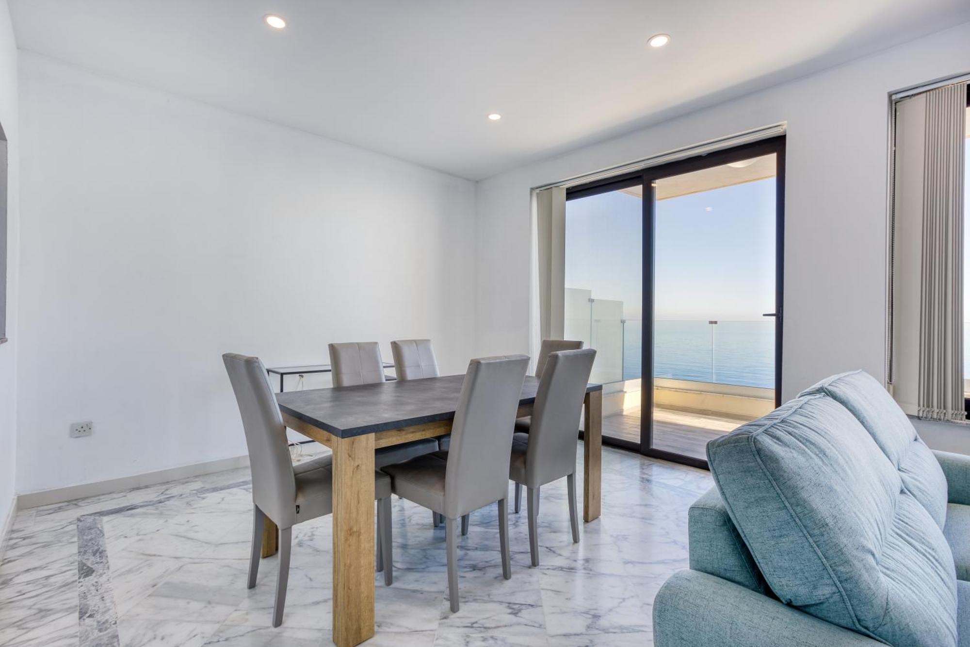 Seafront Sliema Apartment With Balcony & Sea Views By Jl ภายนอก รูปภาพ